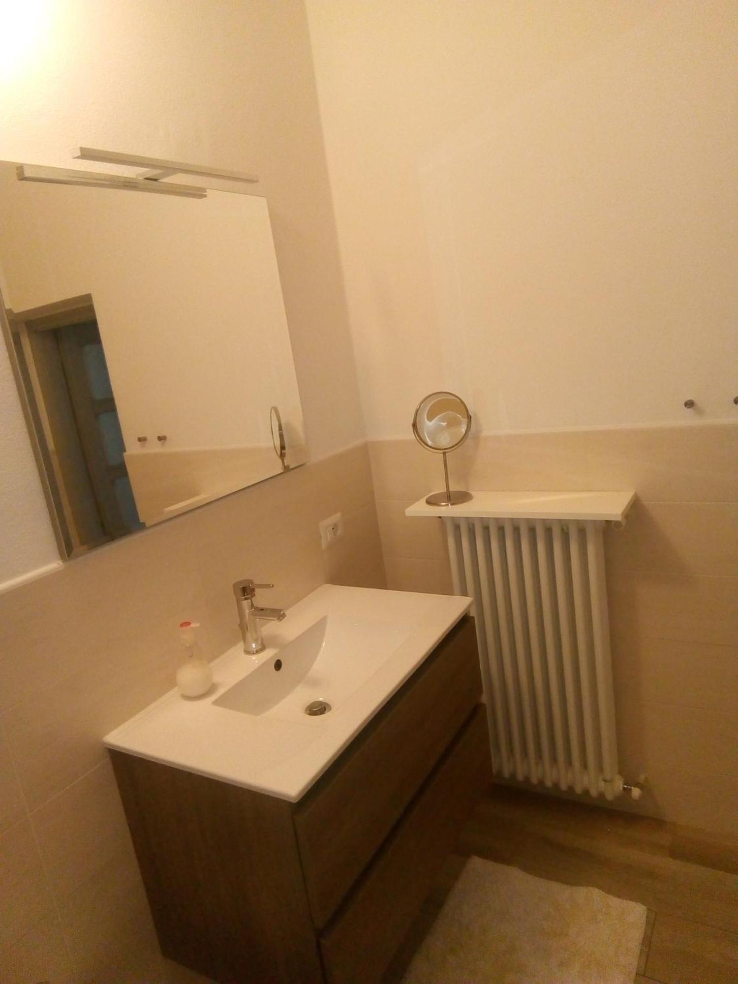 Venanzio! Apartment Pianello Del Lario Luaran gambar